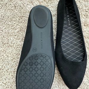 Kelly and Katie Black Pirassa Flats - Size: 8